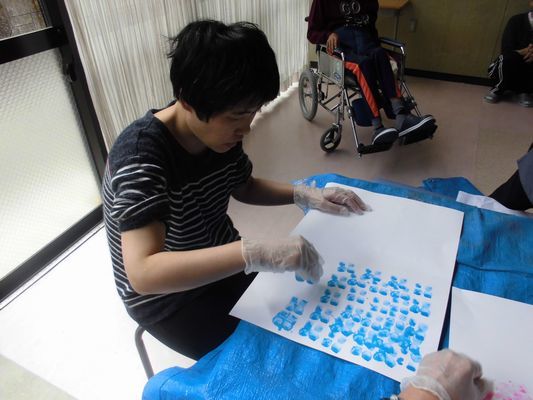 4/24 日中活動_a0154110_13190643.jpg