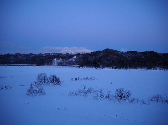 2017.01.05 ジムニー北海道の旅35夕暮れの大夕張_a0225740_06074559.jpg