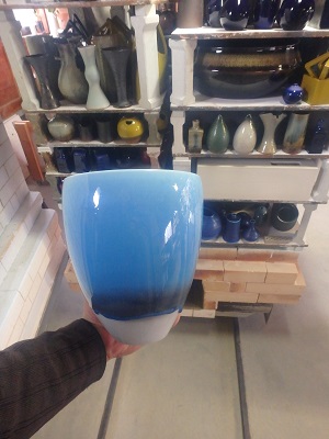 窯出しと陶器市準備_d0195183_23191280.jpg