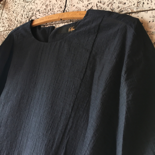 涼しげなカールマイヤーさん。_e0357389_11240948.jpg