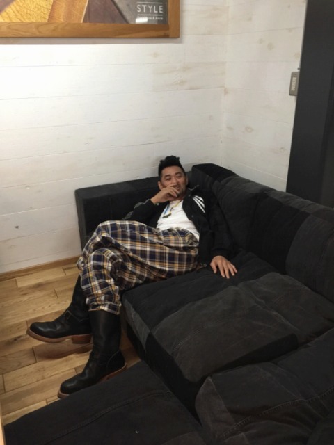 THREE FACE のコーチジャケット、イージーパンツ、イージーショーツ_d0121303_19292242.jpg