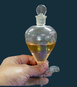 混合物分離とヨウ素溶液の色 聚 糧 混合物分離とヨウ素溶液の色 聚 糧