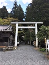 御岩神社に参拝_d0082655_17174293.jpg