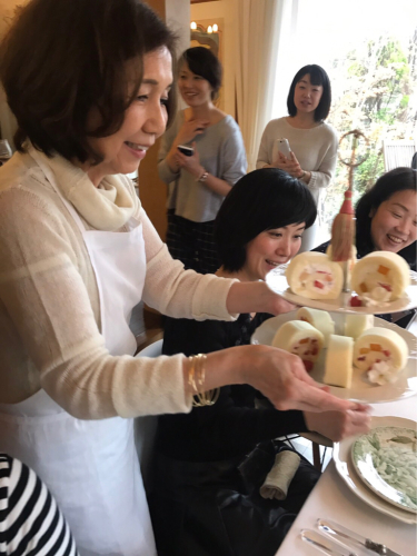 加藤千恵先生のお菓子と丁子色さんのパンで_e0092767_17050500.jpg