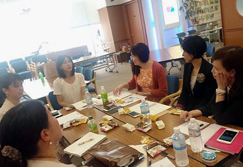 大阪にて、内面育成塾の認定講師、 山田響子さんによる パブリック・スピーキング! _d0169072_13205378.jpg