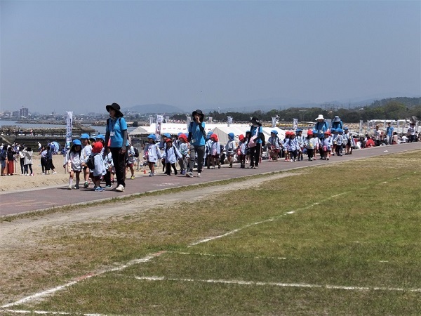 e0360409_16185501.jpg