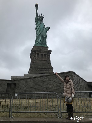 家族旅行の続きから。。憧れのニューヨーク♪自由の女神とトランプタワーも圧巻でした！_f0023333_19181004.jpg