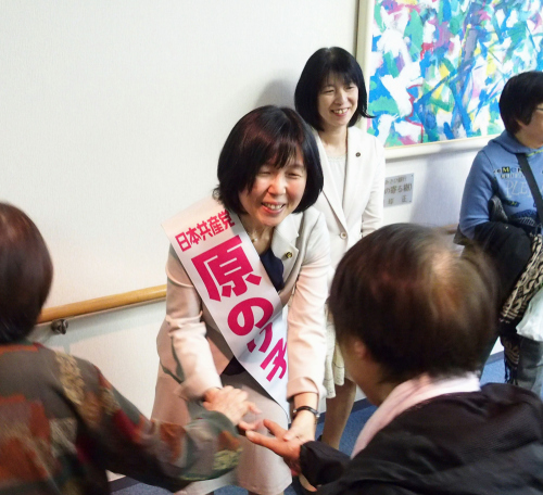 市民が政治を動かしている―私の政治信条_b0190576_23052915.jpg