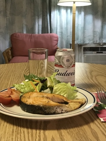 サーモンのガーリックバター醤油焼き ハワイ2017♪_c0103827_02422567.jpg