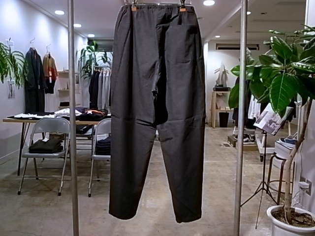 COMOLI　Tapered Pants / ベタシャン_d0269455_22445960.jpg