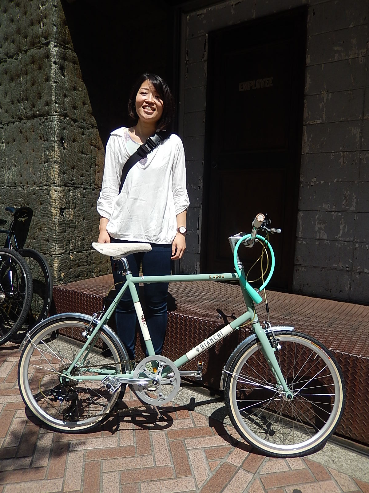 4月30日　渋谷　原宿　の自転車屋　FLAME bike前です_e0188759_18354691.jpg