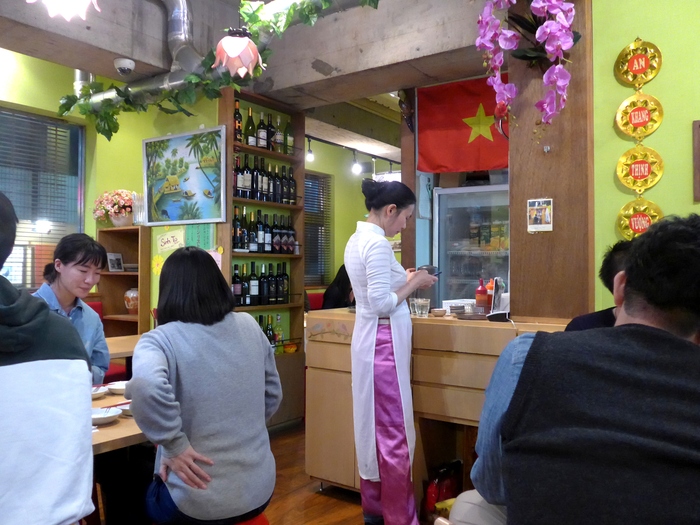 新宿二丁目「ベトナミング」へ行く。_f0232060_11511475.jpg