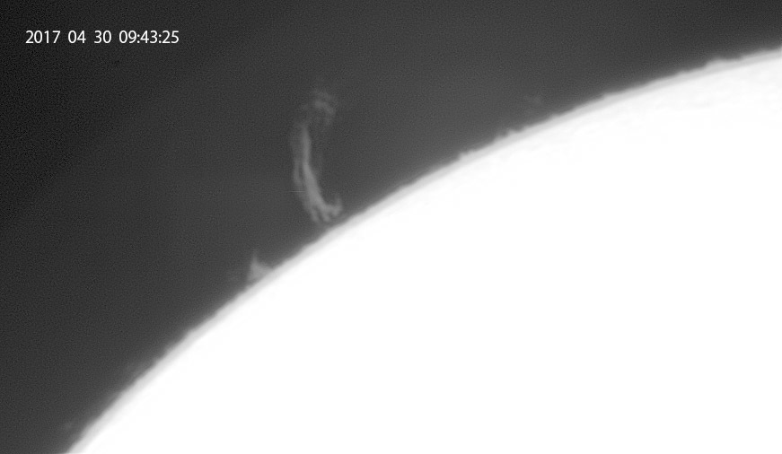4月30日の太陽_e0174091_10502933.jpg