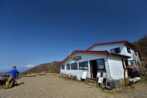 バカ尾根を往く塔ノ岳登山②奴がやってきた！_e0241691_20010931.jpg