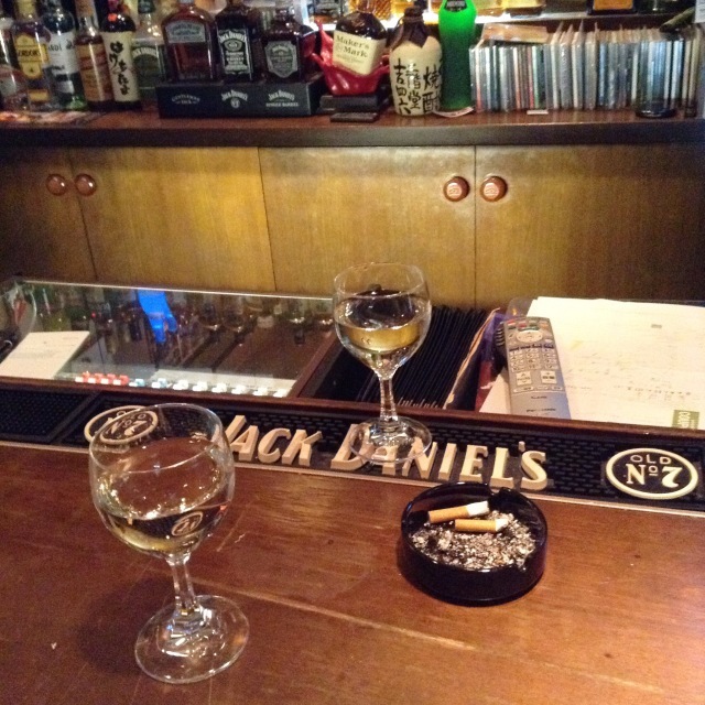 セッションホスト@BAR EAST_a0334793_23423785.jpg