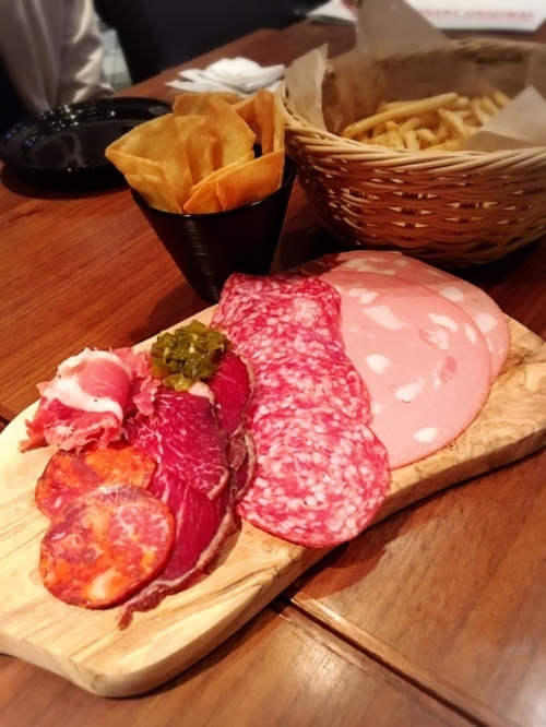 f0191444_12543360.jpg