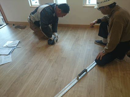 b0129758_11499100.gif