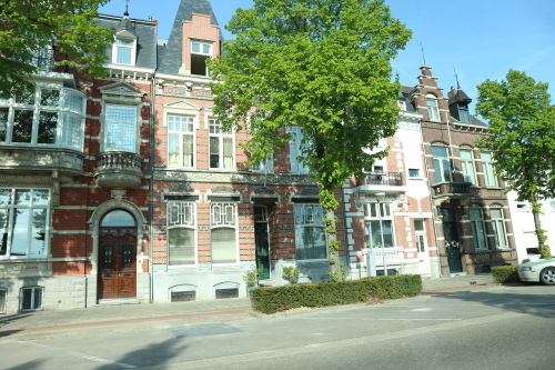 オランダの国境沿いの街 Venlo でショッピング ドイツより 素敵なものに囲まれて