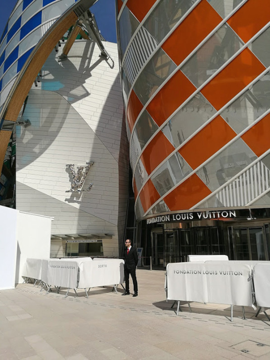 Paris 2日目 建築探訪の日_c0114110_12570340.jpg
