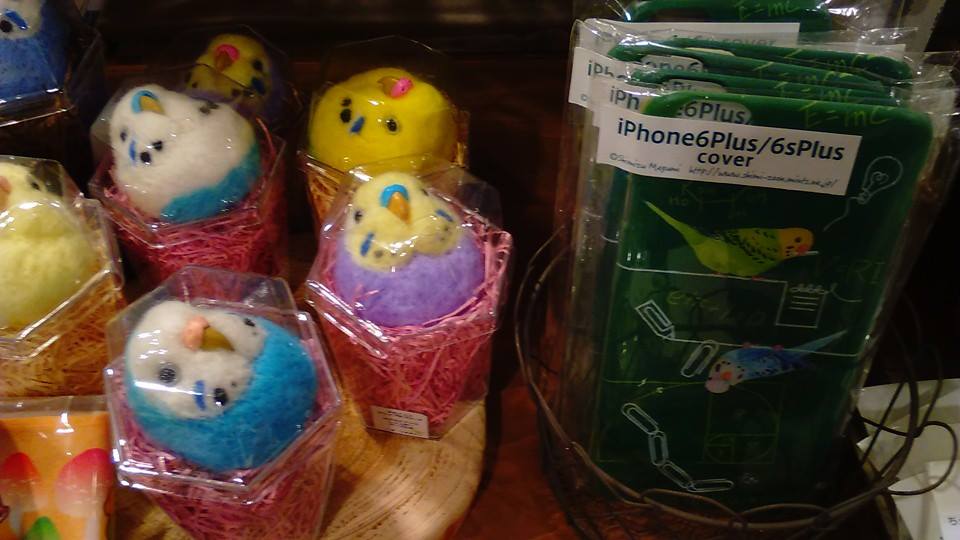 東急ハンズ梅田店10階常設のパンダブース、インコと鳥の雑貨展の様子_d0322493_0592416.jpg