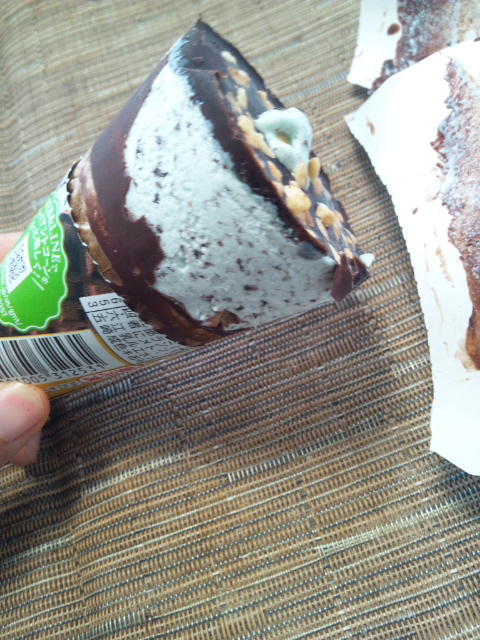 ジャイアントコーン スーパーチョコミント_f0076001_23395181.jpg