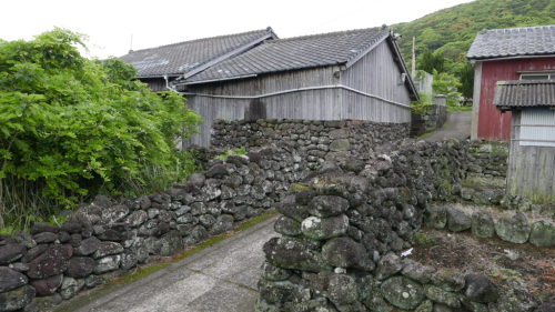 海界の村を歩く 東シナ海 黄島 (長崎県)_d0147406_09350339.jpg