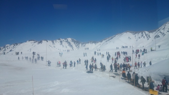 立山　雪の大谷ウォーク②_f0364035_20543682.jpg