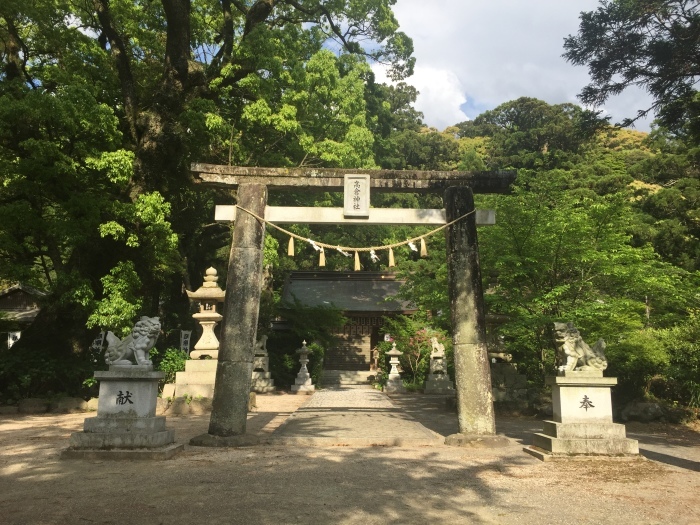宗像周辺の神社群 その1_d0116009_11390583.jpg