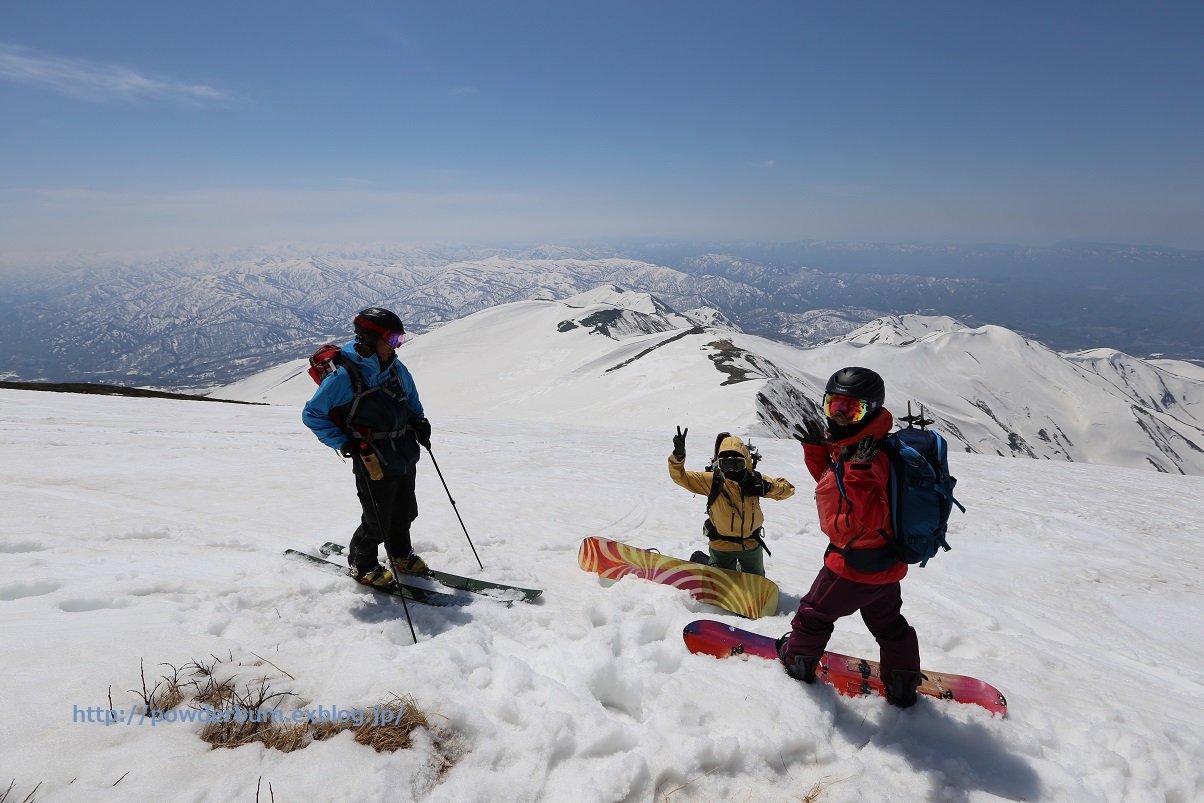 2017シーズン滑り収め「月山」_b0062024_824919.jpg