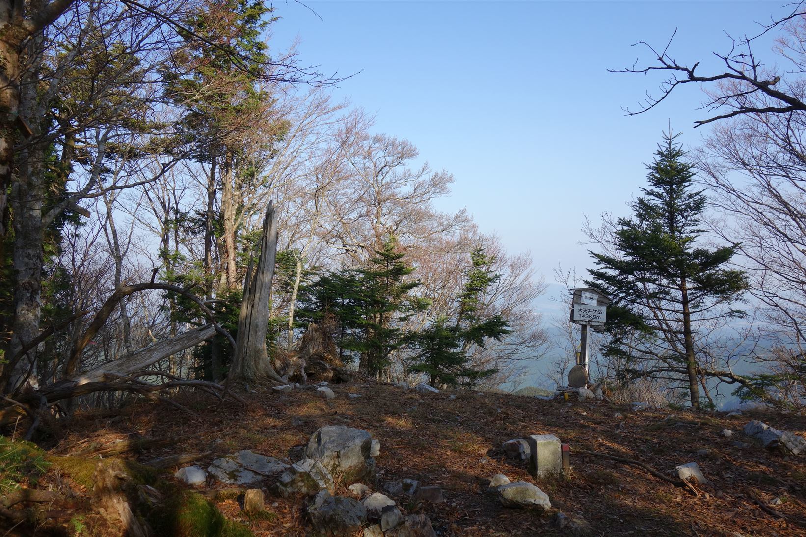 △　大峰山参詣道の吉野古道を行く　△_f0348933_15130074.jpg