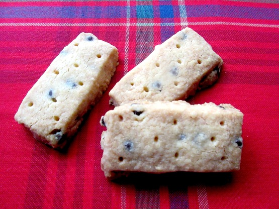 ＜イギリス菓子・レシピ＞ チョコチップ・ショートブレッド【Chocolate Chip Shortbread】_e0038047_052128.jpg