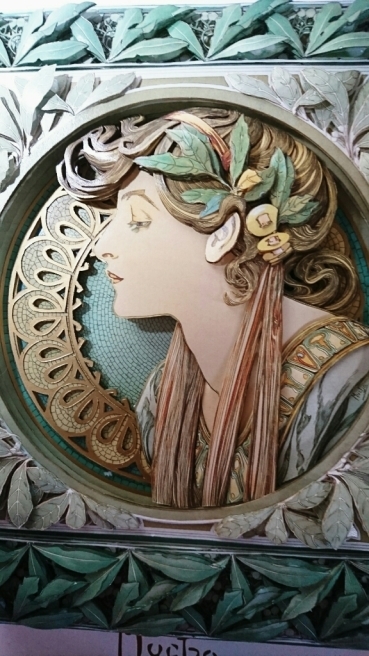 ミュシャ 月桂樹、完成しました～💓💓 : shadowbox.Renee ～My