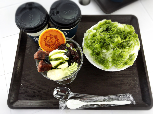 おかげ茶屋_e0292546_06591182.jpg
