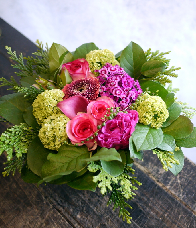 あえて早めの母の日に 鮮やかな感じ 南区藤野にお届け 17 05 06 札幌 花屋 Mell Flowers