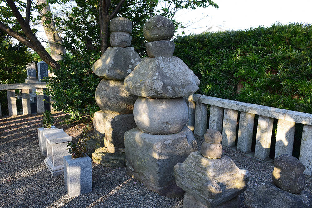 太平記を歩く。 その57 「三人五輪」 鳥取県西伯郡大山町_e0158128_20305355.jpg