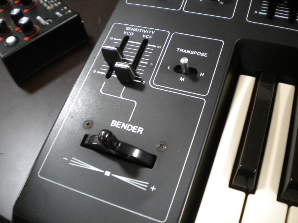 Roland SH-1試奏記 : 風流音色まねゑもん
