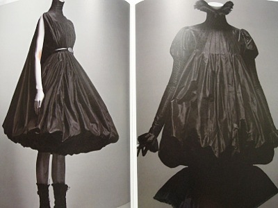 ALEXANDER  McQUEEN:SAVAGE BEAUTY_b0055196_21573251.jpg