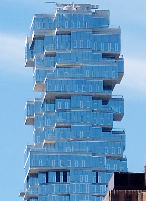 NYで話題のジェンガみたいな新築高層コンドミニアム、56 Leonard_b0007805_958563.jpg