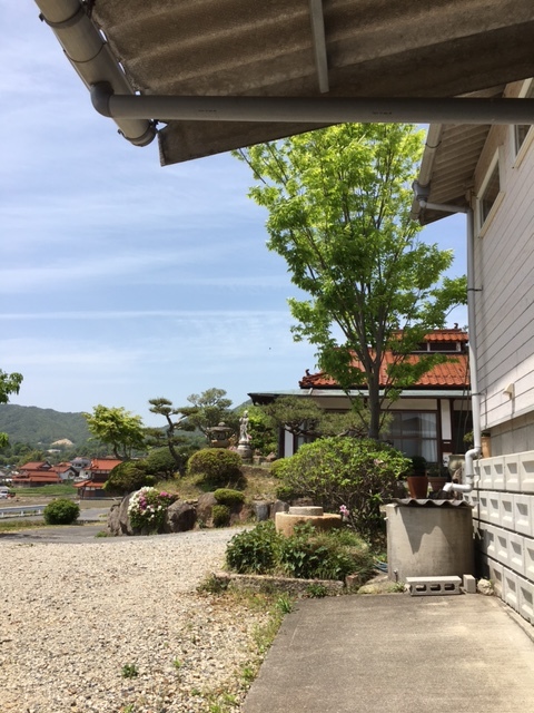 連休の隙間時間に　〜デッキでのひと時〜_c0334574_08384199.jpg