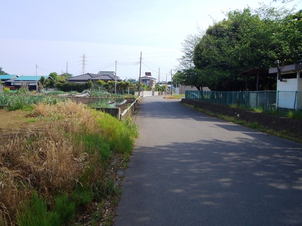 自転車で走ろう寒川(その１：…寒川神社…念宗寺…岡田遺跡…)_d0239667_20441119.jpg