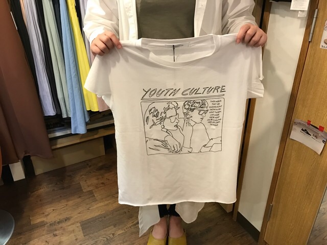  シグノンスター / Chignonstar プリントTシャツ_e0076692_18352261.jpg