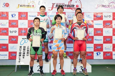金栄堂サポート:MINOURA大垣レーシング・佐野伸弥選手 JBCF西日本実業団トラックレースご報告&インプレッション!_c0003493_09554223.jpg