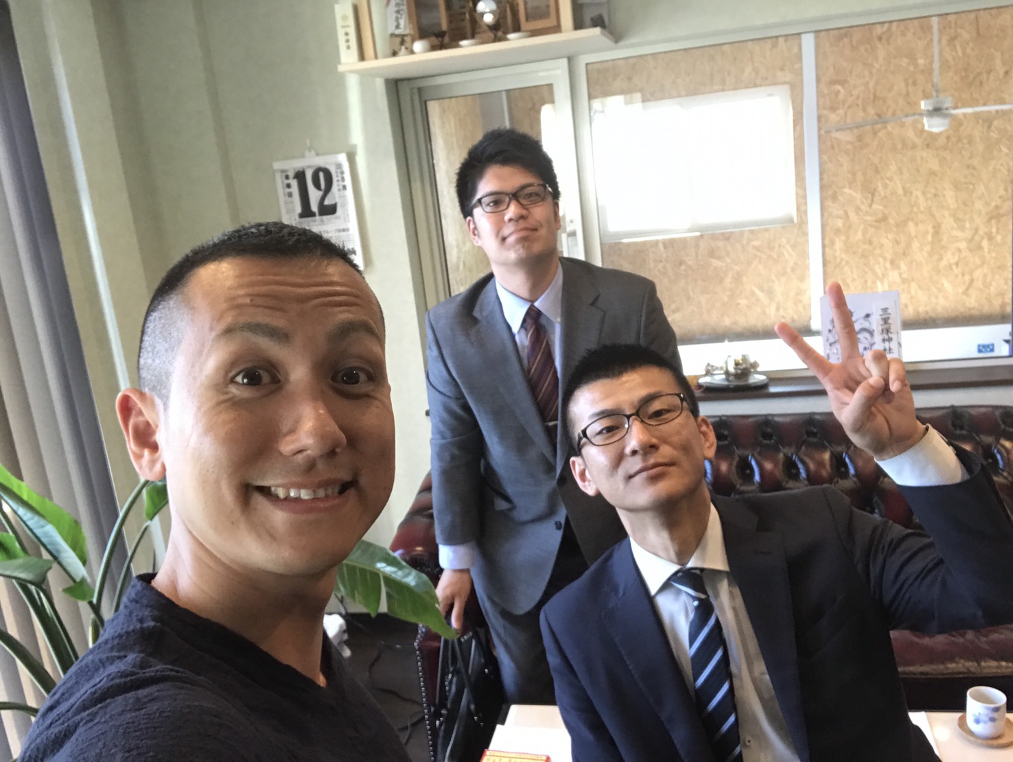 5月12日(金)みんなで送ります♪TOMMYの1日 ランクル ハマー アルファード_b0127002_19361946.jpg