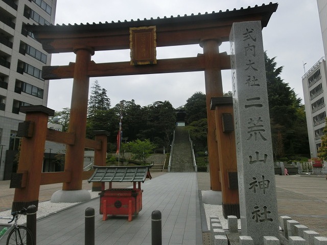 大谷石の建造物が市内各所に 歴史と風格を実感する宇都宮市_f0141310_08120205.jpg