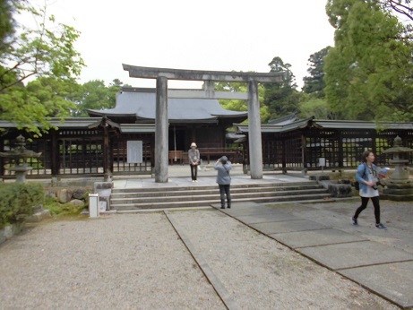 後醍醐天皇・児島高徳ゆかりの「作楽神社」と津山むかし町家探訪へ_b0181818_08381452.jpg