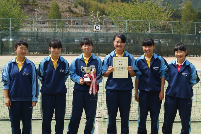 H29三重県中学生スフトテニス選手権大会紀北地区予選 ウチスポ情報誌