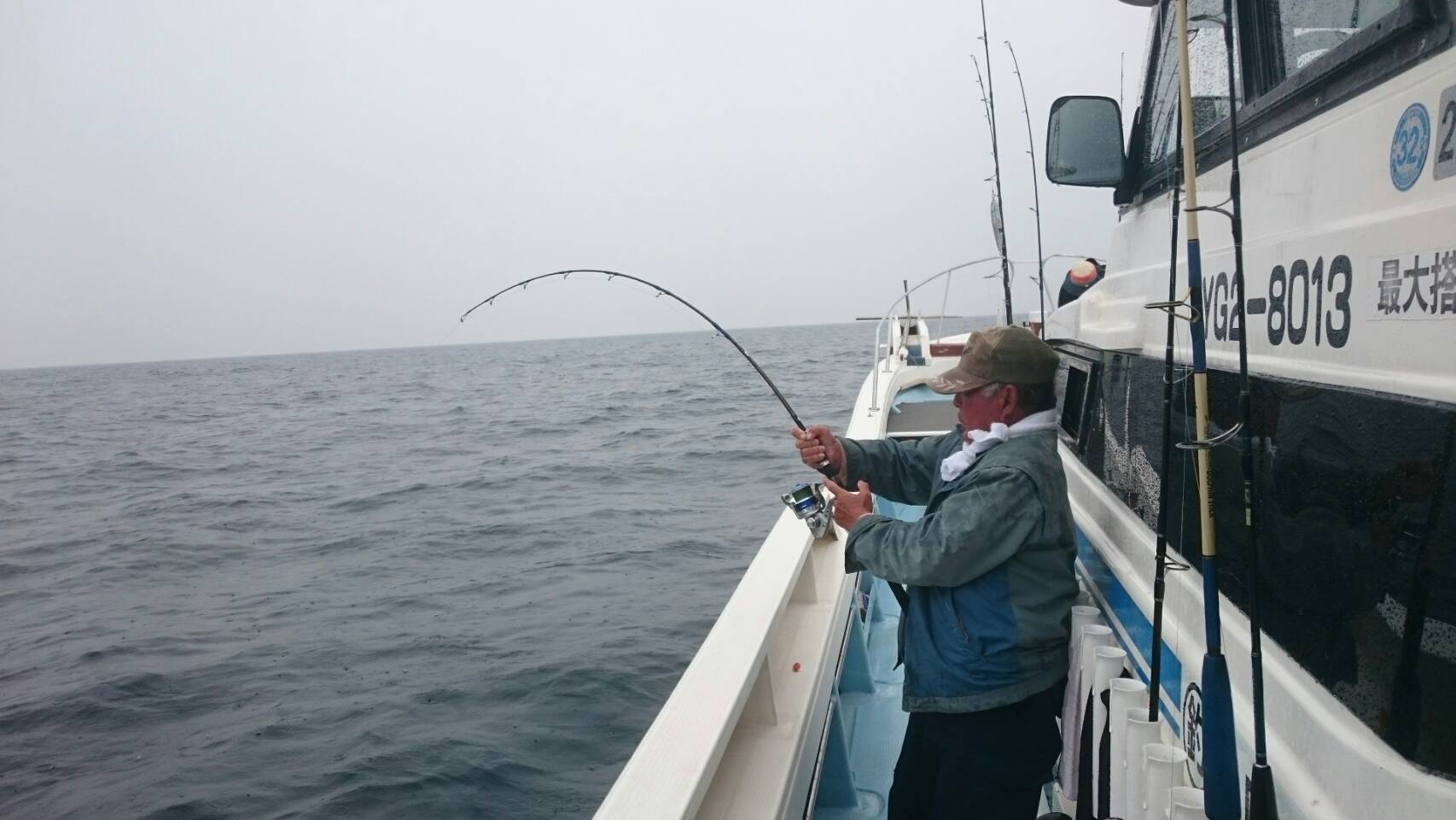 5月12日 山陰キャスティング トップでヒラマサ17キロ 黒潮丸 広島 遊魚船 釣り船 お問い合わせ ０９０ ６４１１ ８８８２