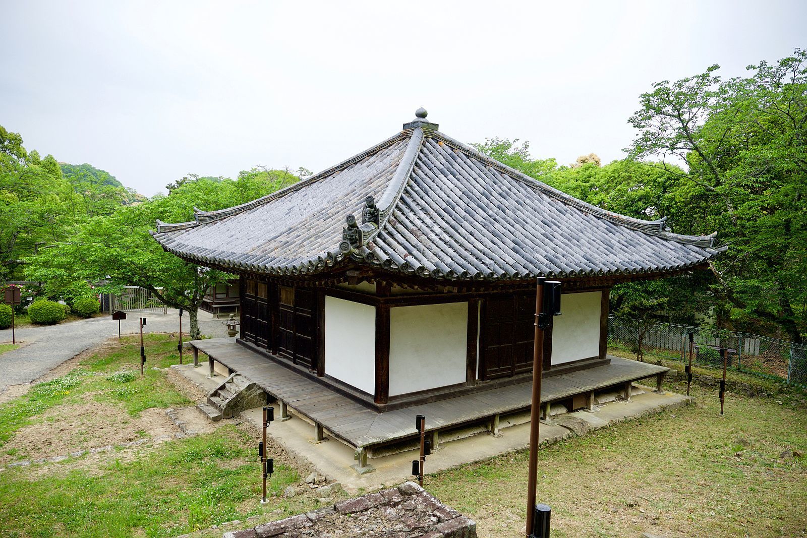 【根来寺 大師堂】　重要文化財　（和歌山県 岩出市）_b0212342_09264695.jpg