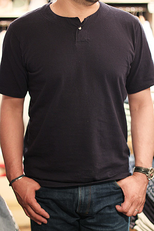 Henley Neck。_e0186470_19204785.jpg