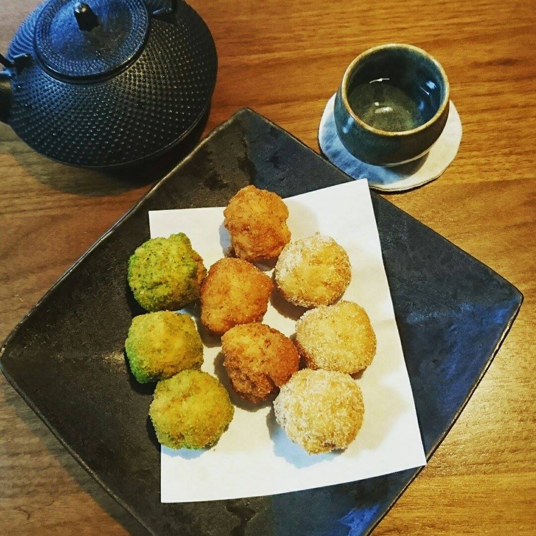 雨の週末…お豆腐のもちもちドーナツ。_f0177295_15090652.jpg